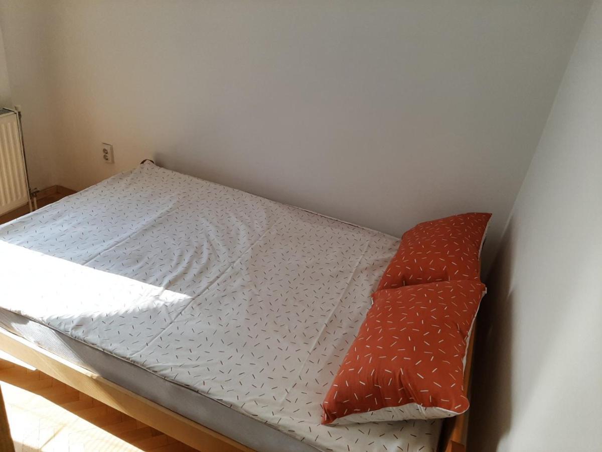 Iv2020 Apartment Skopje Ngoại thất bức ảnh