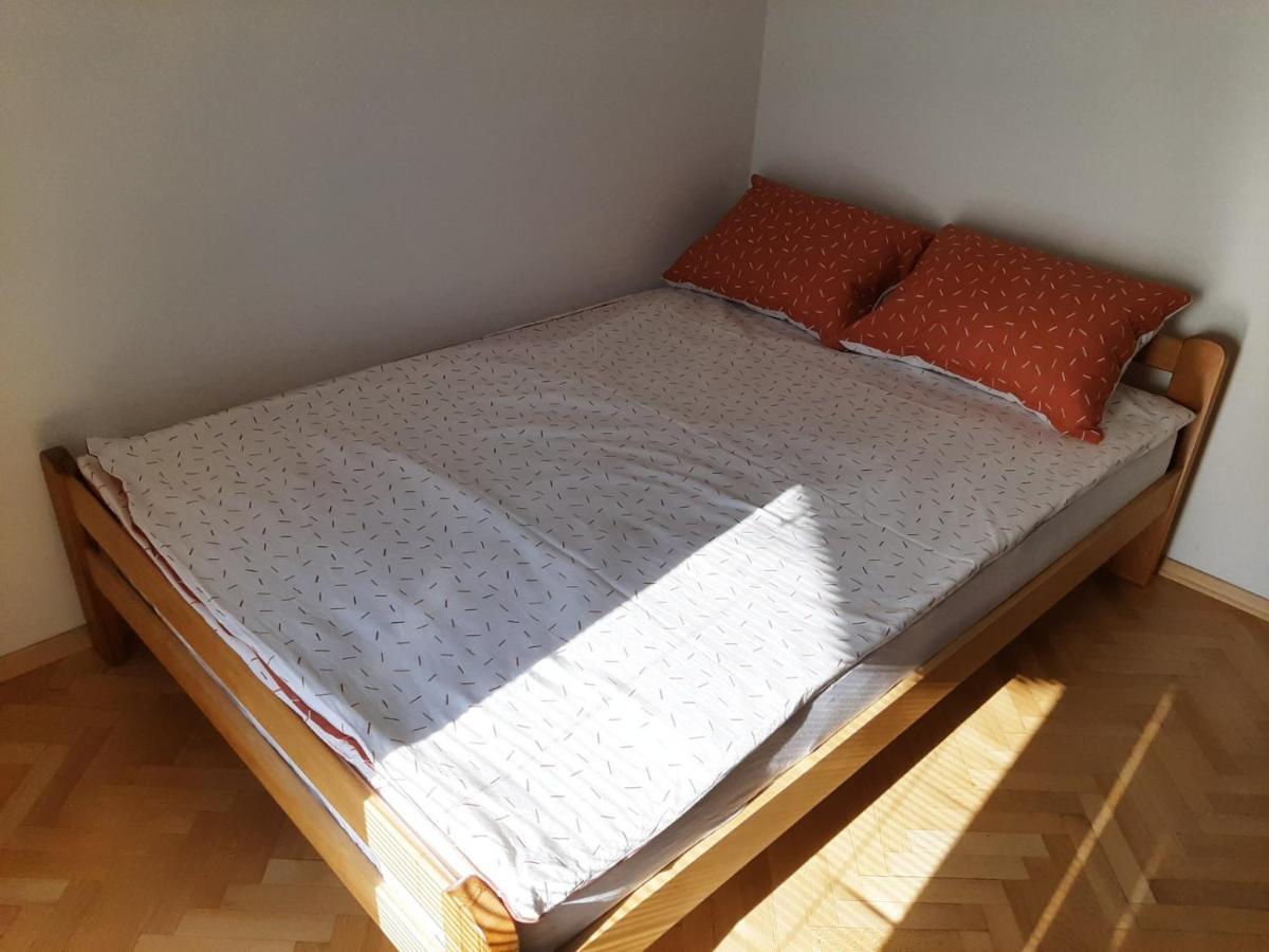 Iv2020 Apartment Skopje Ngoại thất bức ảnh