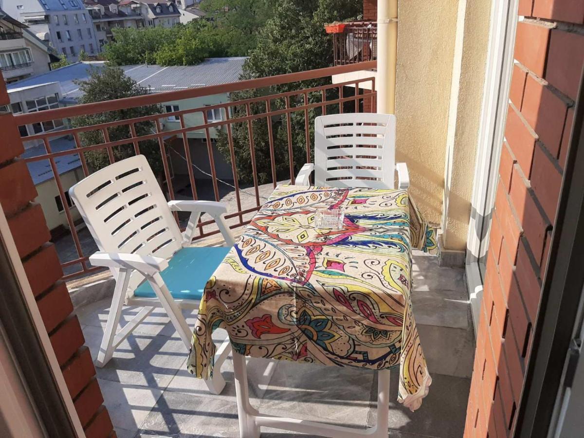 Iv2020 Apartment Skopje Ngoại thất bức ảnh