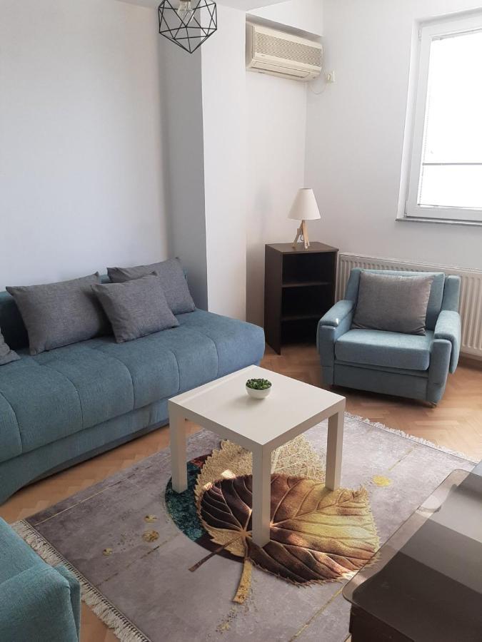 Iv2020 Apartment Skopje Ngoại thất bức ảnh